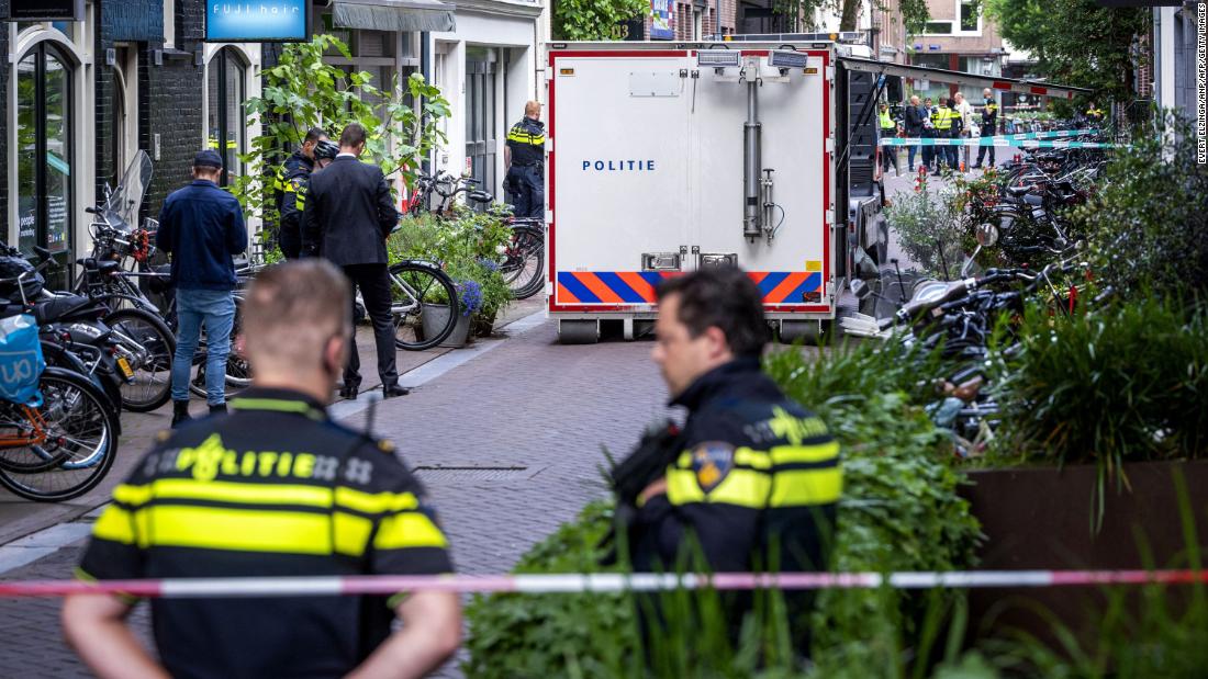 Dutch crime reporter De Vries fighting for his life after shooting