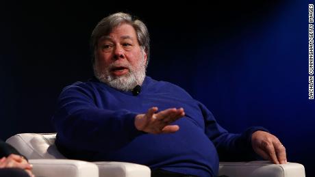 Apple co-founder Steve Wozniak: &#39;It&#39;s time to recognize the right to repair&#39;