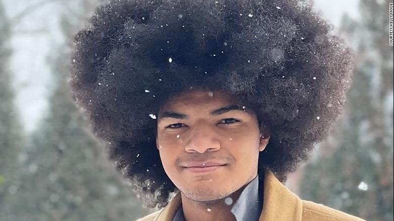 An Alabama teen raised $39,000 for kids with cancer by cutting off his beloved 19-inch Afro