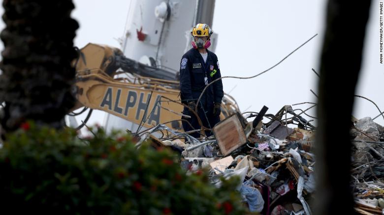 Surfside death toll rises to 86 as recovery efforts resume