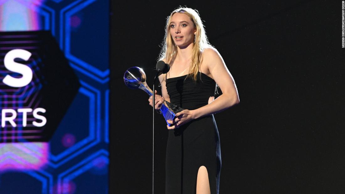 Star UConn guard Paige Bueckers uses ESPYS speech to honor Black women