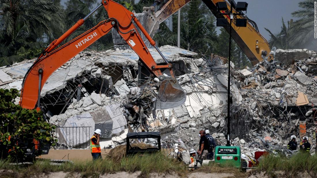 Photos Deadly building collapse near Miami