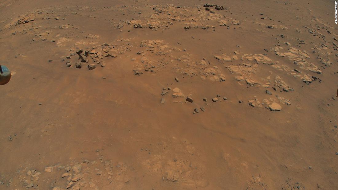 Photo of Jednoduchý vrtuľník špehujúci zaujímavé vlastnosti na Marse počas rekordného letu