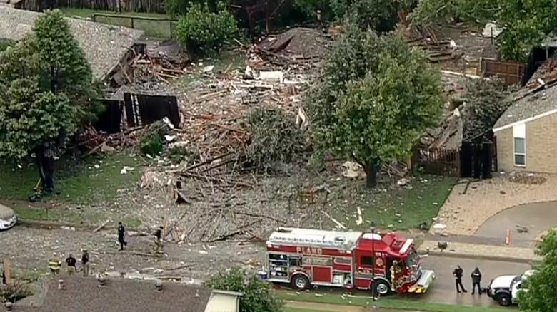 6 injured in a Texas home explosion that damaged 2 other houses