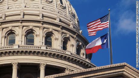 Texas Senate advances bill to restrict how race, nation&#39;s history is taught in schools