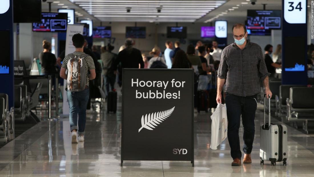 New Zealand-Australia travel bubble bursts