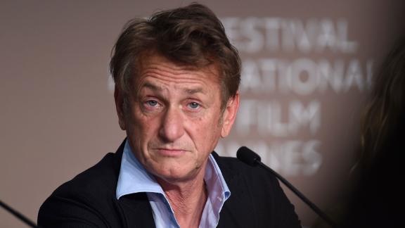 Sean Penn Won T Return To Gaslit Set Unless All Cast And Crew Get Mandatory Covid Vaccinations Cnn