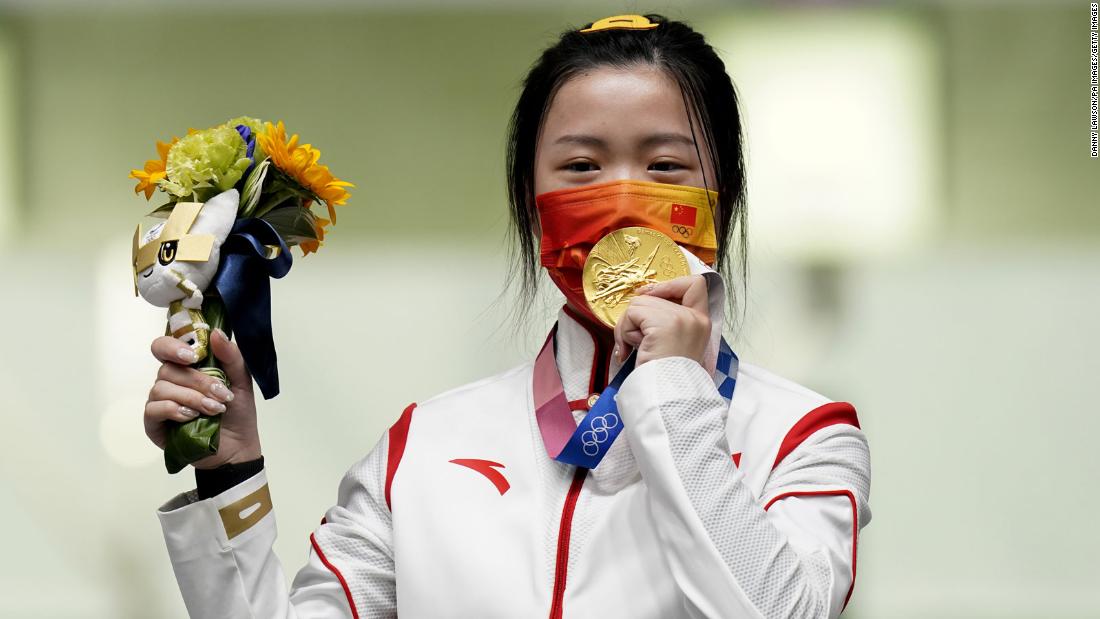 First gold medal of the 2020 Tokyo Olympics goes to China