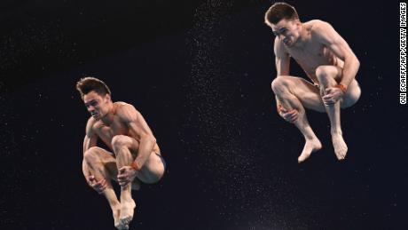 Daley and Matty Lee compete in the men&#39;s synchronized 10m platform diving final.