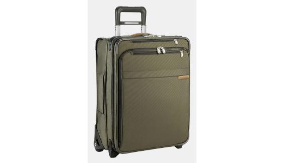 Baseline 21-Inch International Expandable Rolling Carry-On