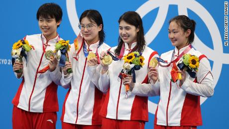 TOKYO, JAPAN - JULY 29: (L-R) Junxuan Yang, Muhan Tang, Yufei Zhang and Bingjie Li of Team China pose with their gold medals during the medal ceremony for the Women&#39;s 4 x 200m Freestyle Relay Final on day six of the Tokyo 2020 Olympic Games at Tokyo Aquatics Centre on July 29, 2021 in Tokyo, Japan. (Photo by Al Bello/Getty Images)