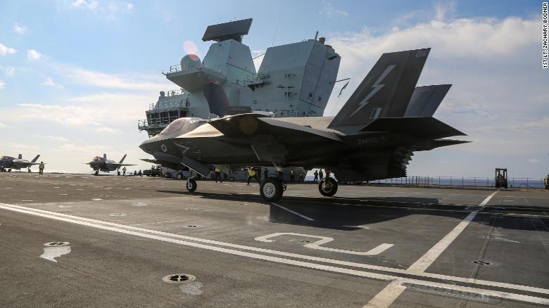 UK’s HMS Queen Elizabeth aircraft carrier pictured in South China Sea
