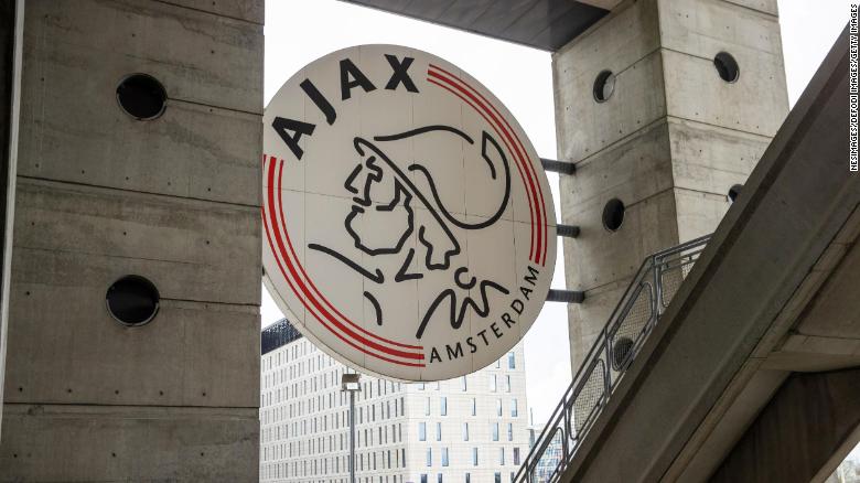 16-year-old Ajax youth player Noah Gesser dies in car accident