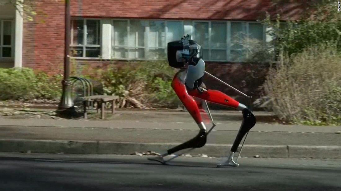 Half human-looking robot breaks speed record