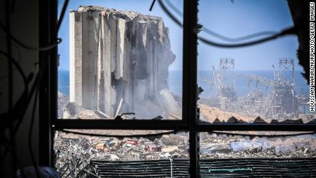 Lo que aún no sabemos de la explosión del puerto de Beirut