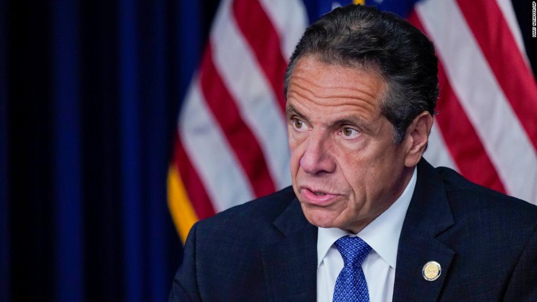 Cuomo in 'fighting mood' even as aides try to convince him to resign