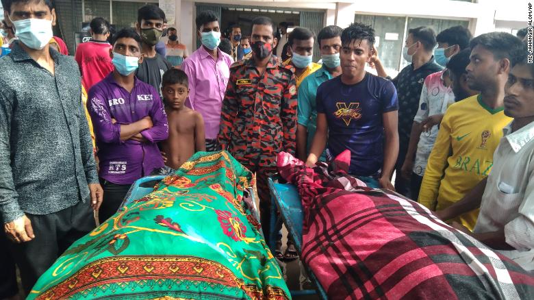Seventeen die after lightning strikes wedding party in Bangladesh