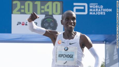 Kipchoge celebrates setting a world record at the 2018 Berlin Marathon. 