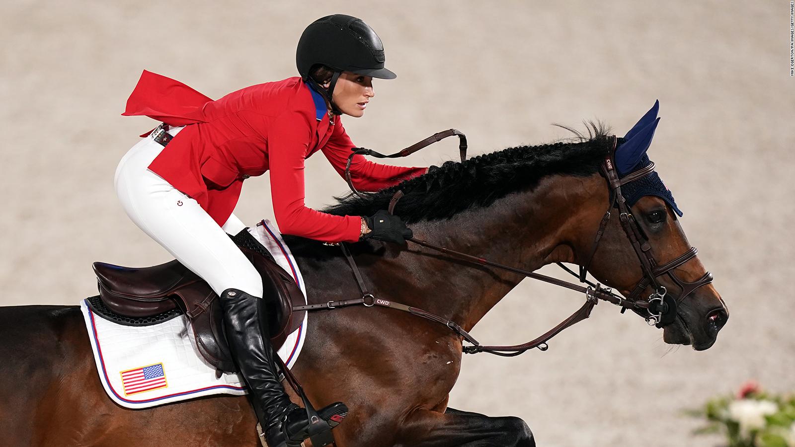 Jessica Springsteen, Bruce Springsteen's daughter, wins silver medal in