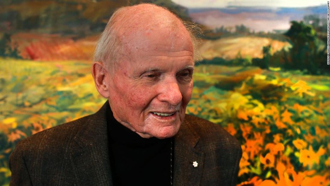 Former Premier of Ontario Bill Davis dies at 92