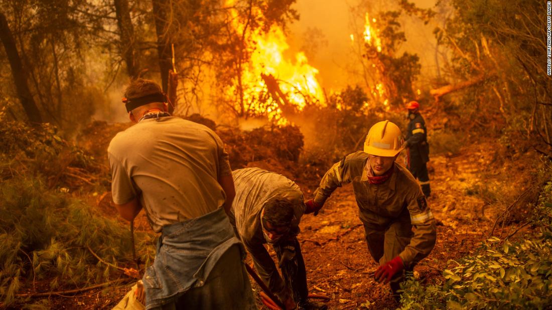 Incendio forestal en Grecia: el país se enfrenta a una ‘catástrofe sin precedentes’