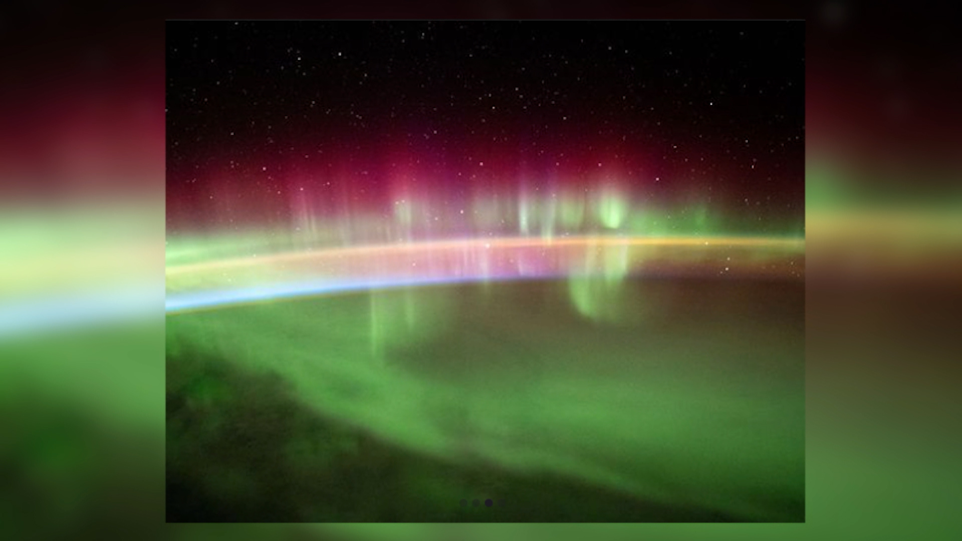 La espectacular aurora austral captada desde una base científica china en  la Antártida, Noticias Univision