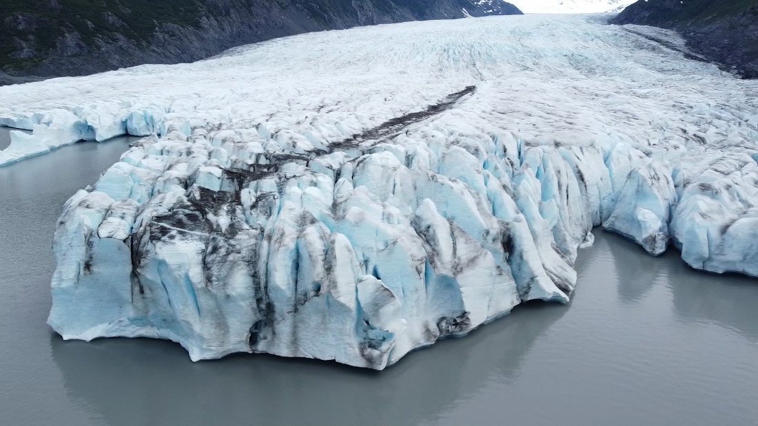 spencer-glacier-in-alaska-is-now-just-a-whistle-stop-away