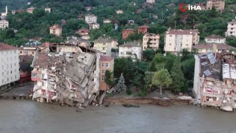 Aerial footage shows destruction following deadly floods in Turkey