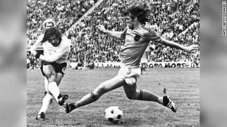 Gerd Müller scored West Germany&#39;s winner in the 1974 World Cup final against the Netherlands.