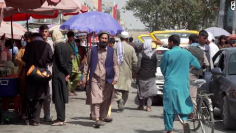 CNN reporter shows scene in Kabul streets just days after Taliban takeover