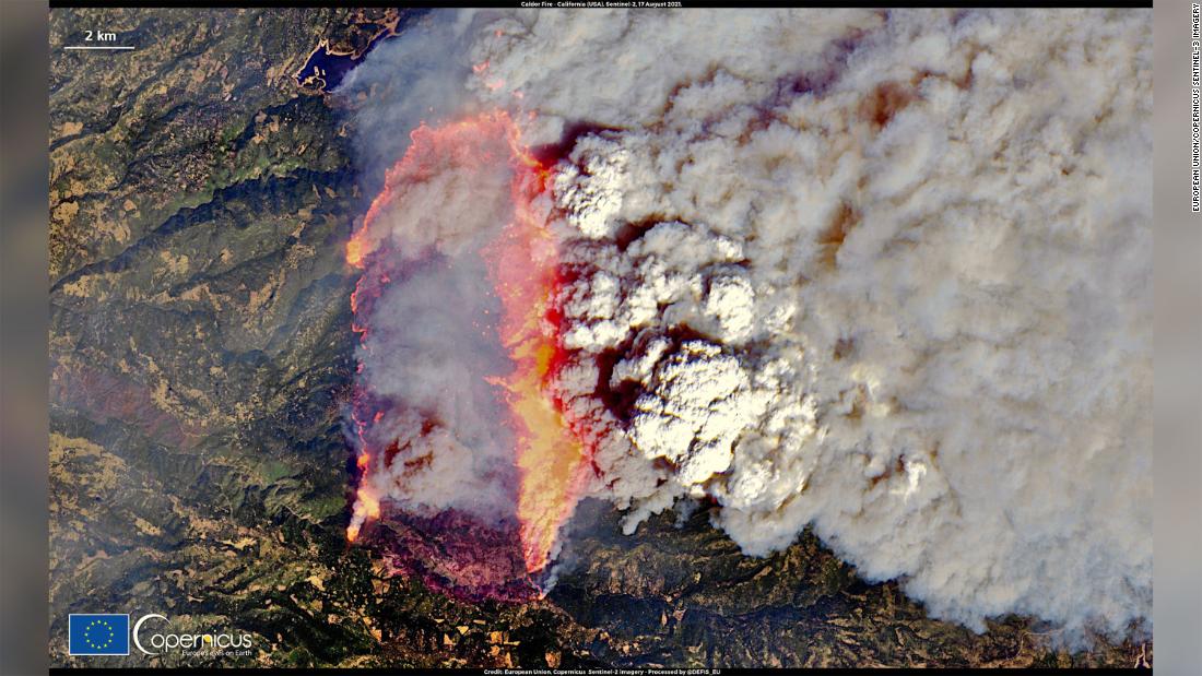 Caldor Fire In Northern California Grows, Forcing Thousands To Evacuate ...