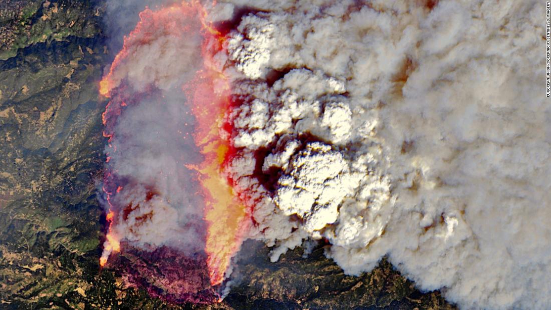 'Unprecedented' conditions feed Northern California wildfire, forcing thousands to evacuate
