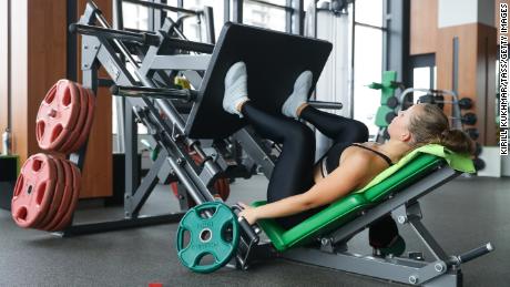 What you should know about using body weight or weights for strength training