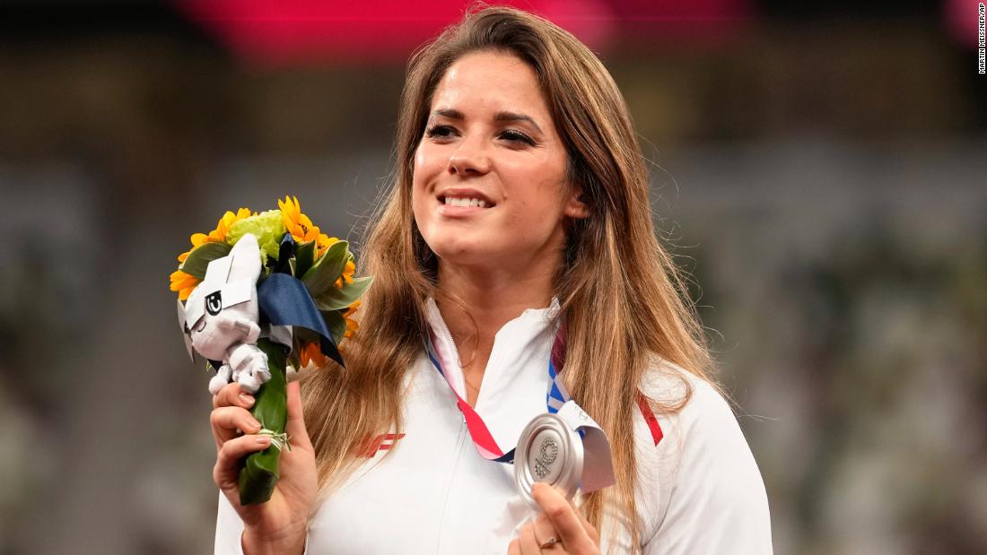Polish javelin thrower Maria Andrejczyk auctions Tokyo 2020 silver medal to help eight-month-old get heart surgery