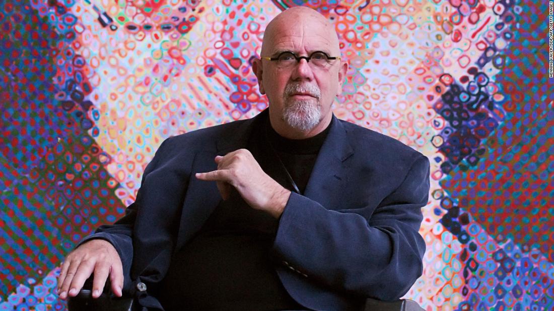 Chuck Close, painter of striking large-scale portraits, dies aged 81