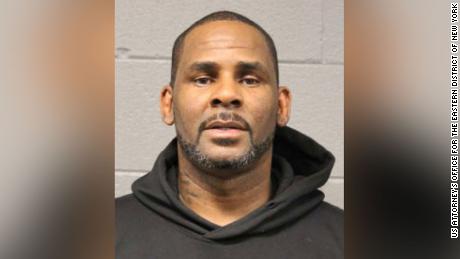 R. Kelly's physician testifies the singer had herpes since at least 2007 as prosecutors allege he knowingly infected people