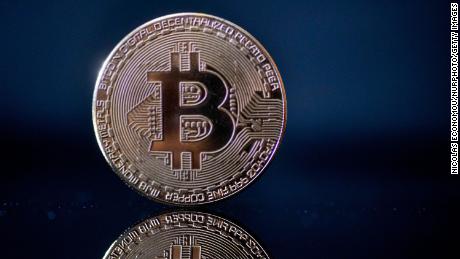 Bitcoin&#39;s price rises above $50,000 for the first time since May