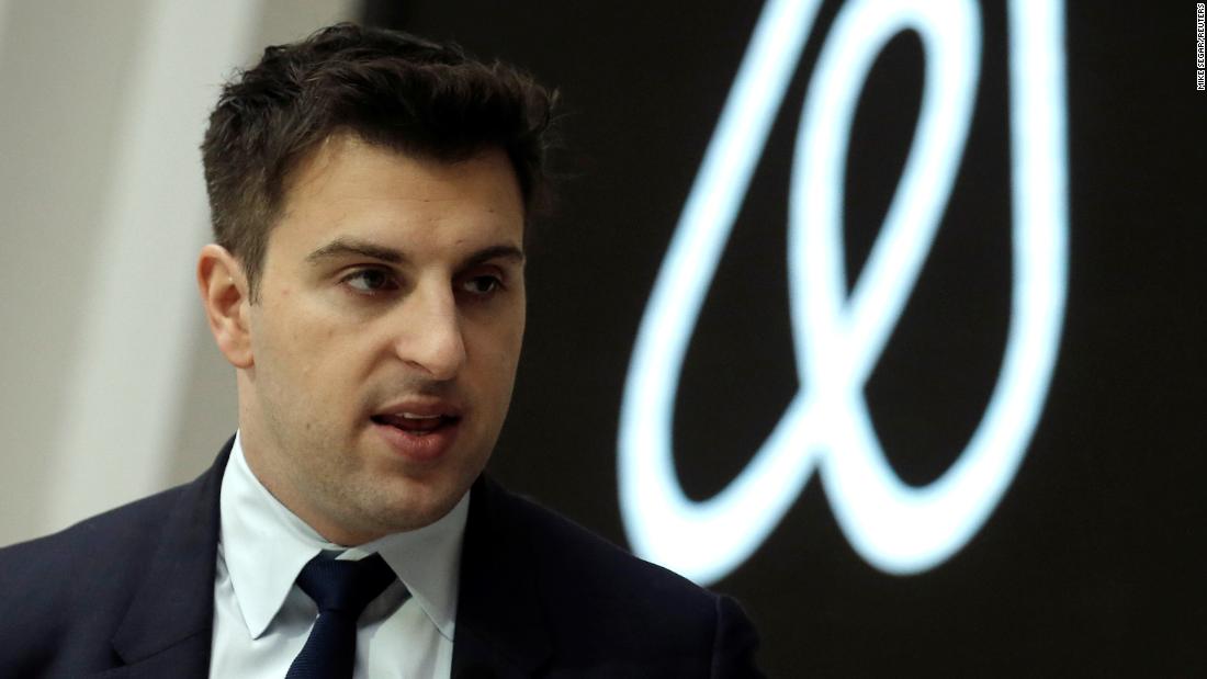Airbnb says it will host 20,000 Afghan refugees