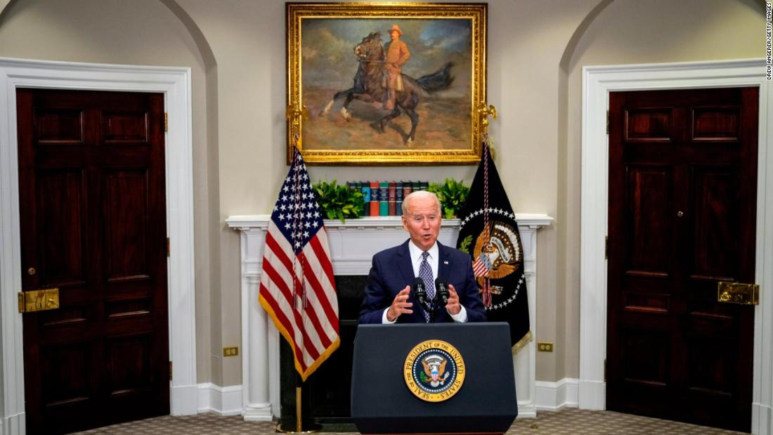 Biden to contact families of 13 US service members killed in Kabul