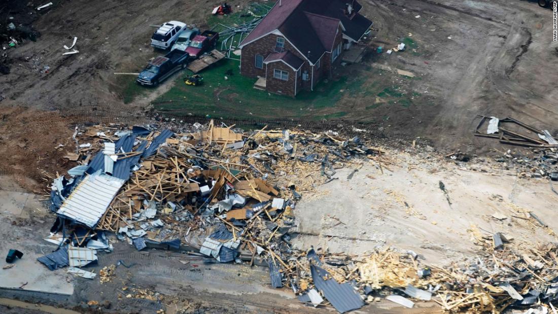 Search-and-rescue efforts from Tennessee flooding are suspended as the death toll increases to 20