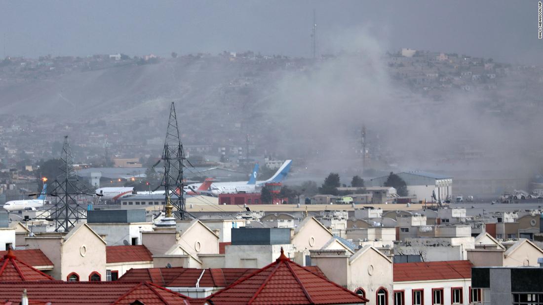 Las últimas explosiones reportadas fuera del aeropuerto de Kabul