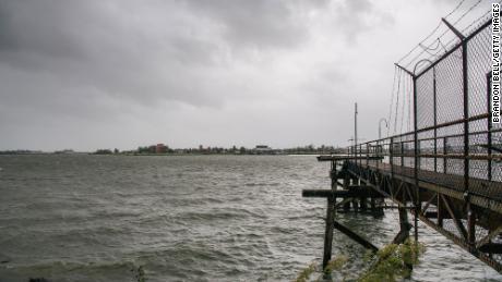 Hurricane Ida forces Mississippi River to reverse flow