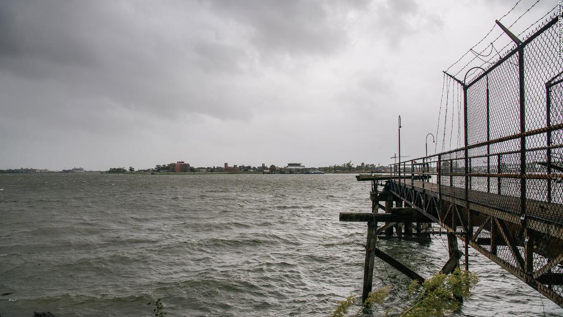Hurricane Ida forces Mississippi River to reverse flow