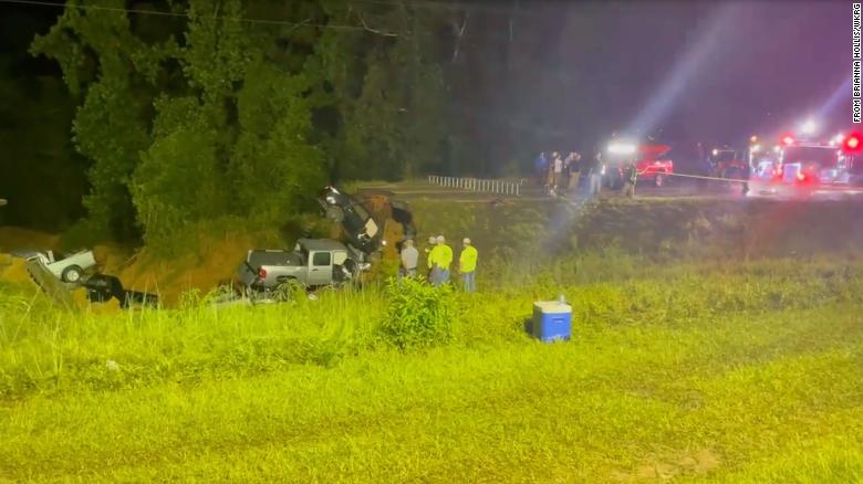 Two dead and 10 injured after Mississippi highway washed away by heavy rain