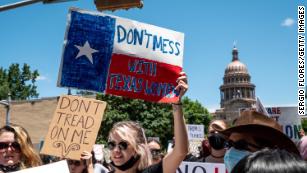 Texas&#39; 6-week abortion ban lets private citizens sue in an unprecedented legal approach