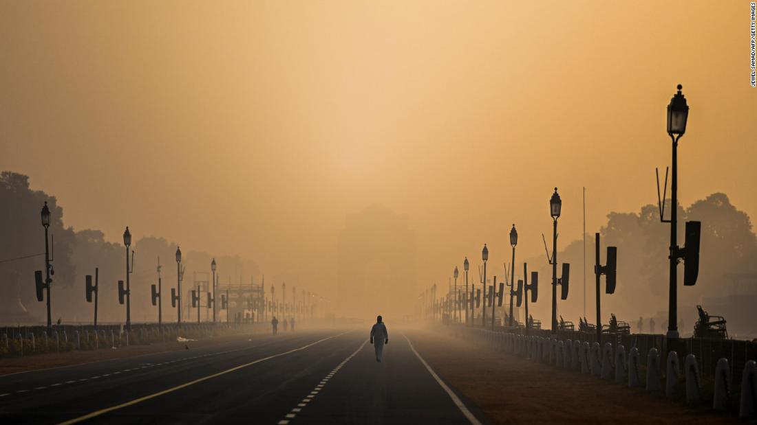 Ziņojumā teikts, ka gaisa piesārņojums pārtrauc vairāk nekā divus gadus miljardiem cilvēku dzīves