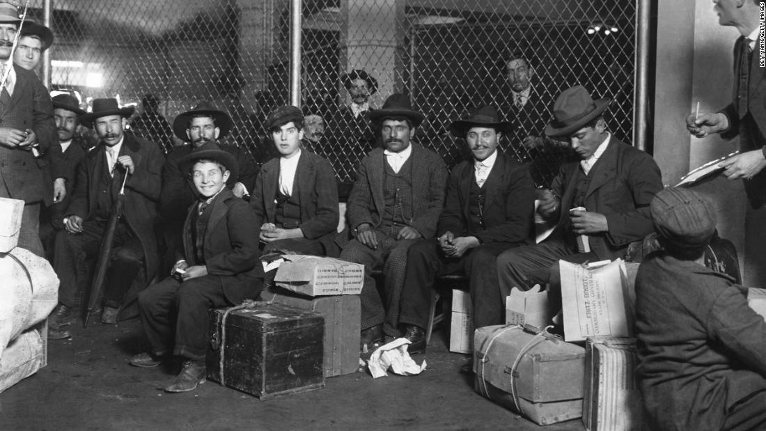 210902170909-08-census-browning-of-america-myth-restricted-super-169.jpg