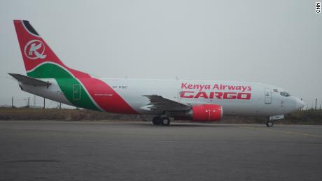 Kenya Airways converted two 787 Dreamliners to carry cargo. Here&#39;s why