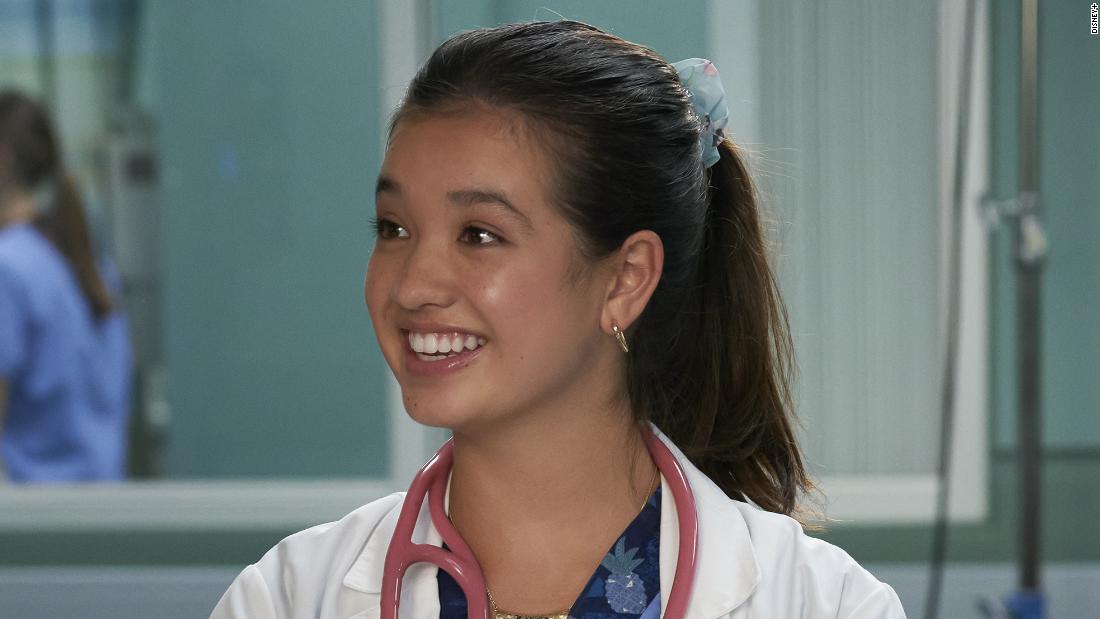 'Doogie Kamealoha, M.D.' has the right formula for a 'Doogie Howser' reboot