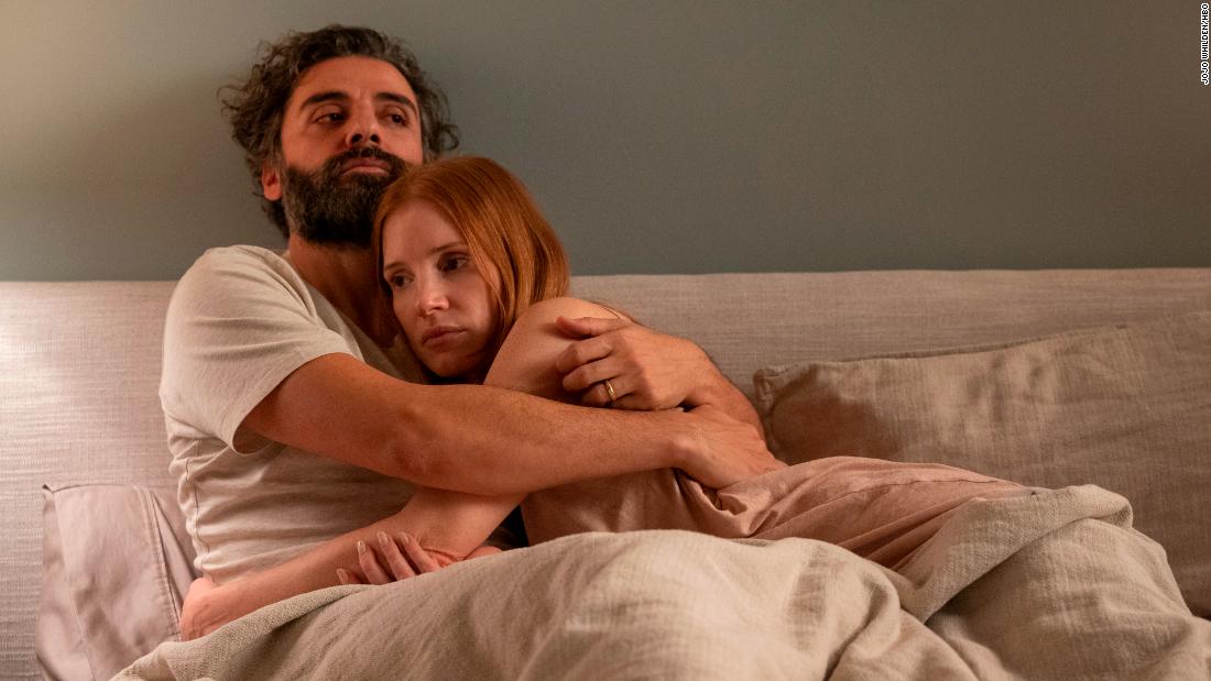 Jessica Chastain and Oscar Isaac bring raw intensity to a flawed 'Scenes From a Marriage'